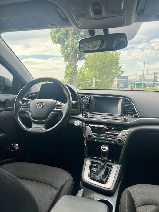Продам Hyundai Elantra AD 2017
