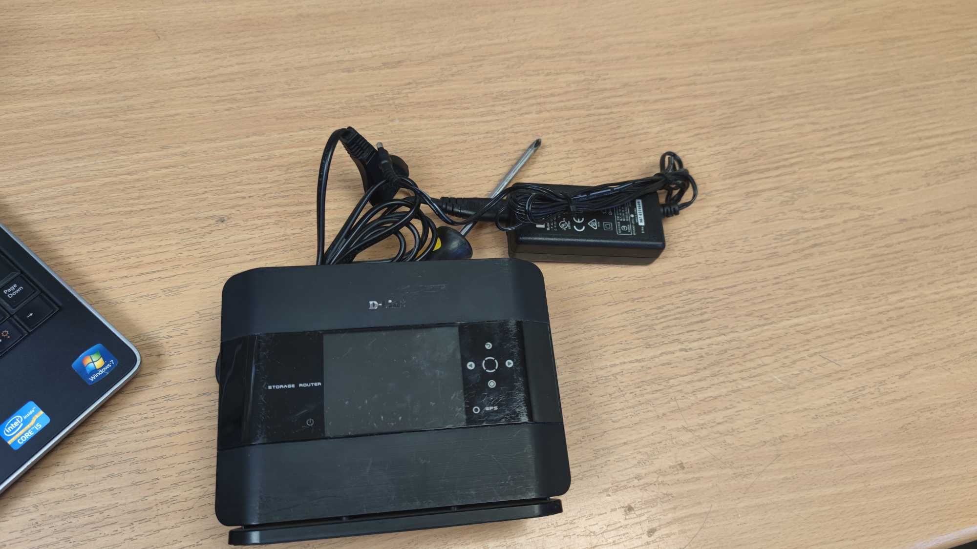 Router wifi D-link DIR-685