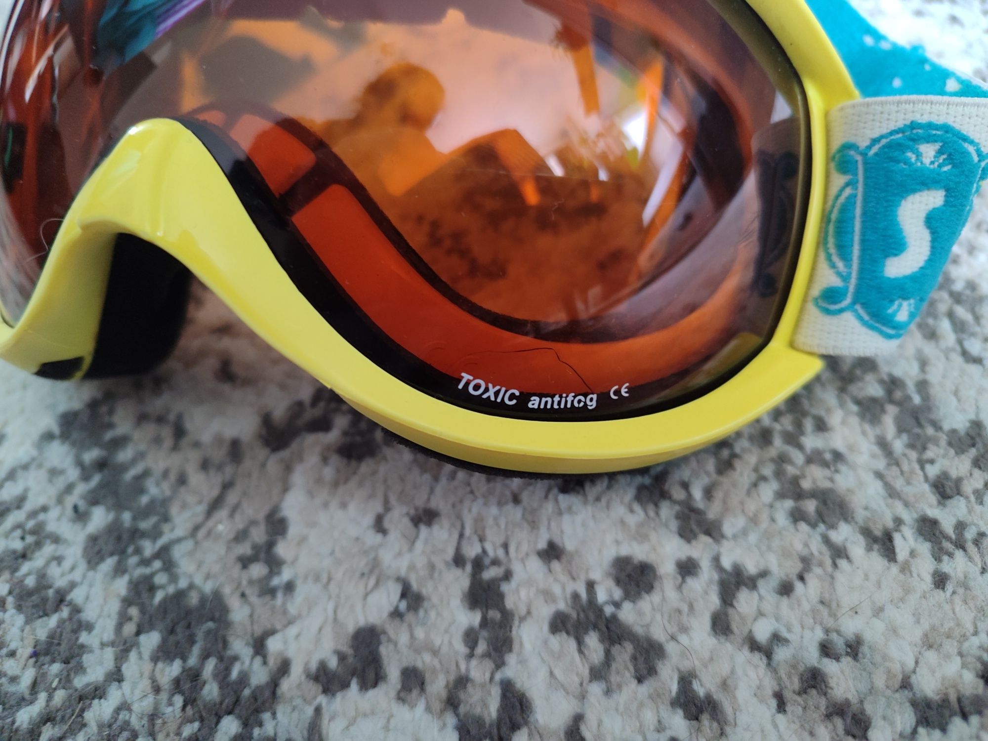 Захисні окуляри для сноуборді або лиж