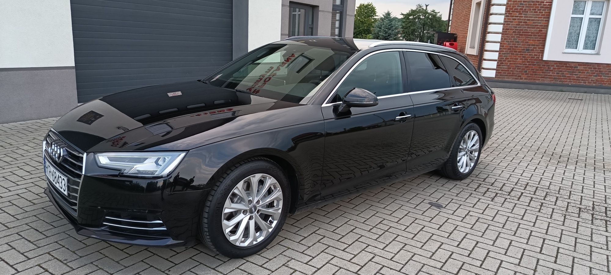 Sprzedam śliczne Audi A4 b9 2.0 TDI sprowadzony z Holandii