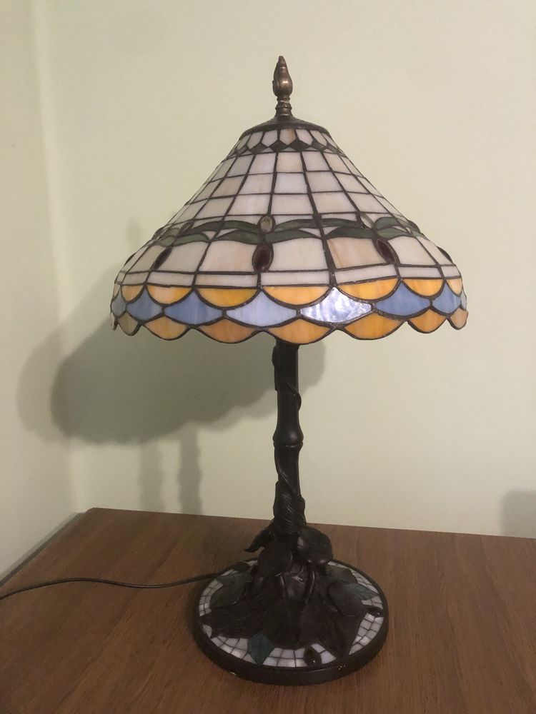 Lampa witrażowa Tiffany