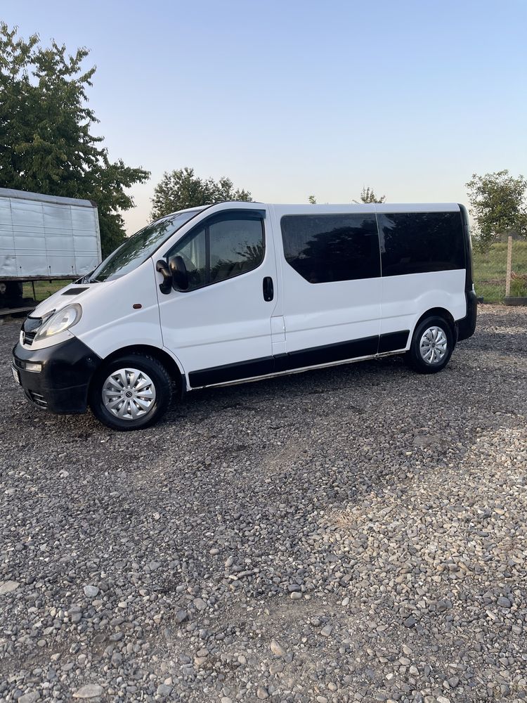 Opel Vivaro 2004