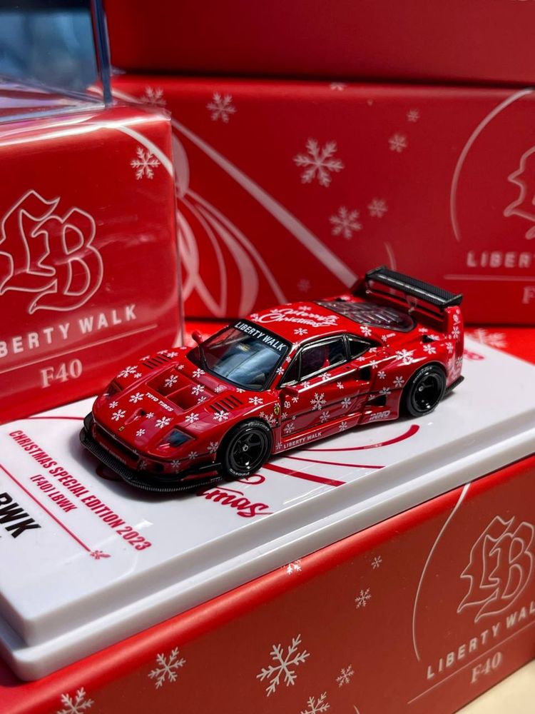 Inno 1/64 Ferrari F40 christmas edition 2023 liberty walk lbwk