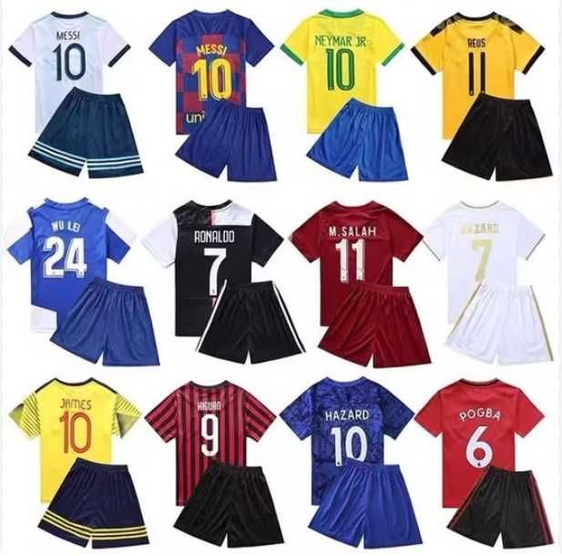 Conjunto de Futebol para Criança