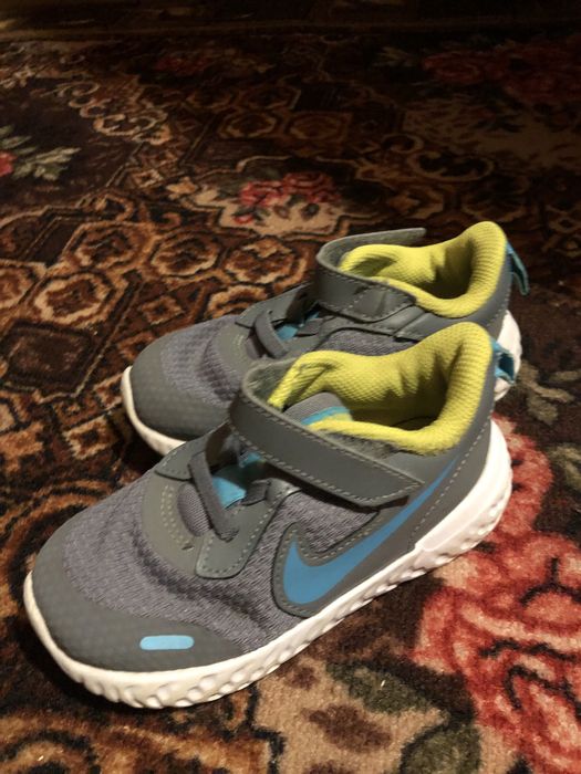 Продам красовки найк стан ідеальний