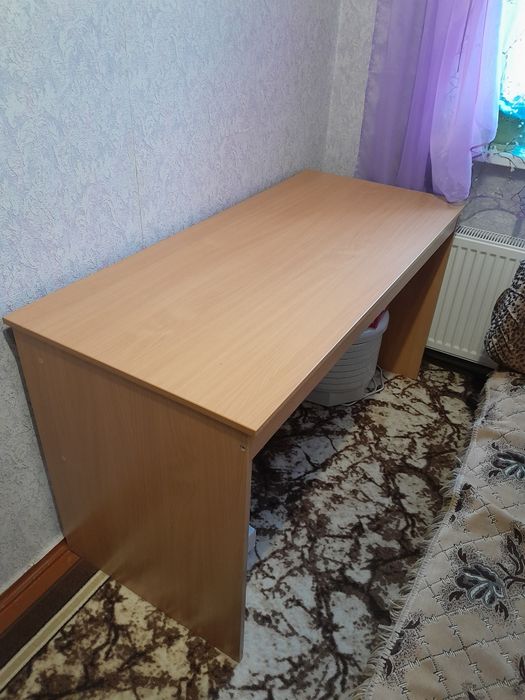 Продам стол для дома или офиса, стіл