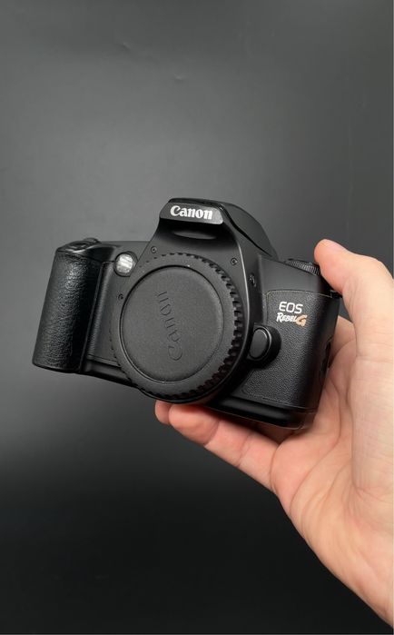 Canon eos 500n.
