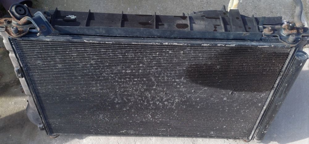 Chłodnica wody klimatyzacji intercooler wiatraki 2.2 d4d d-cat rav4