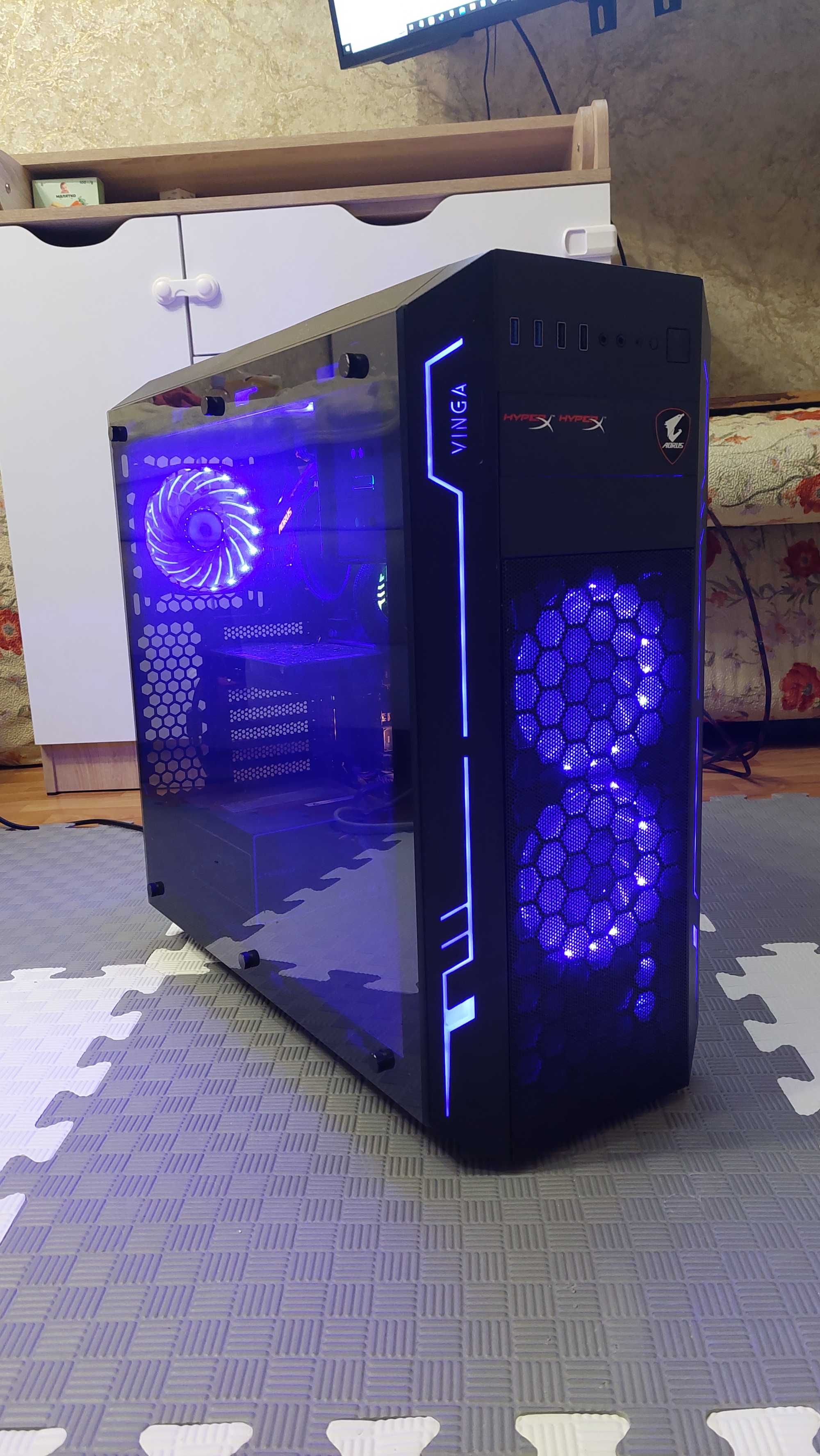 Ігровий ПК з RGB. Чудово підійде для навчання і для віддаленої роботи.