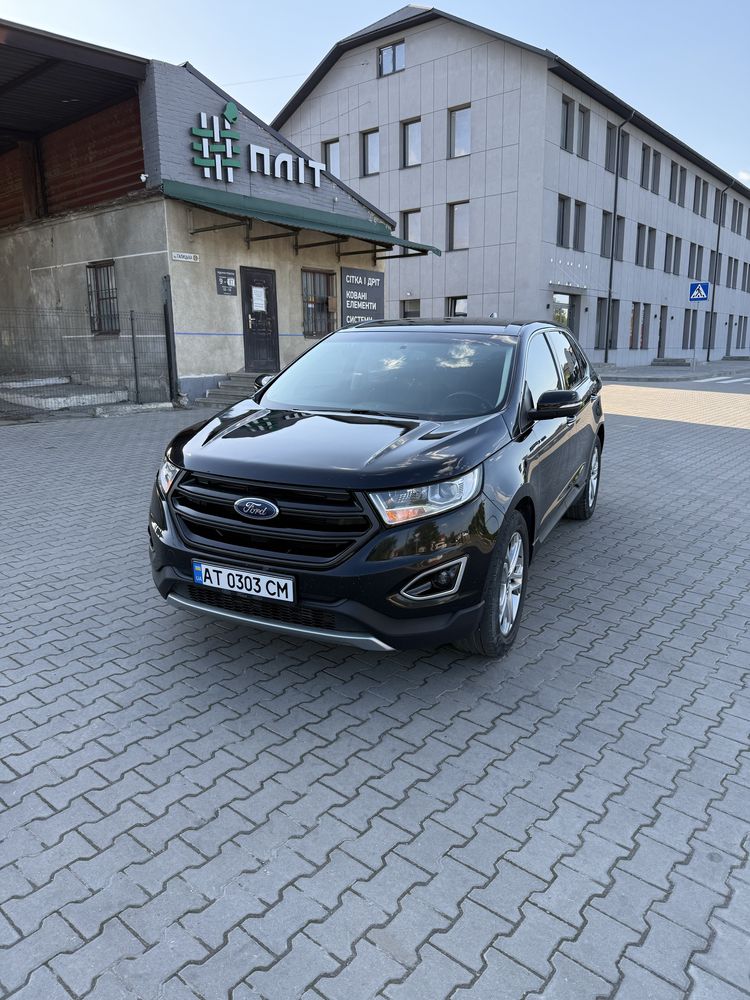 Ford Edge Titanium