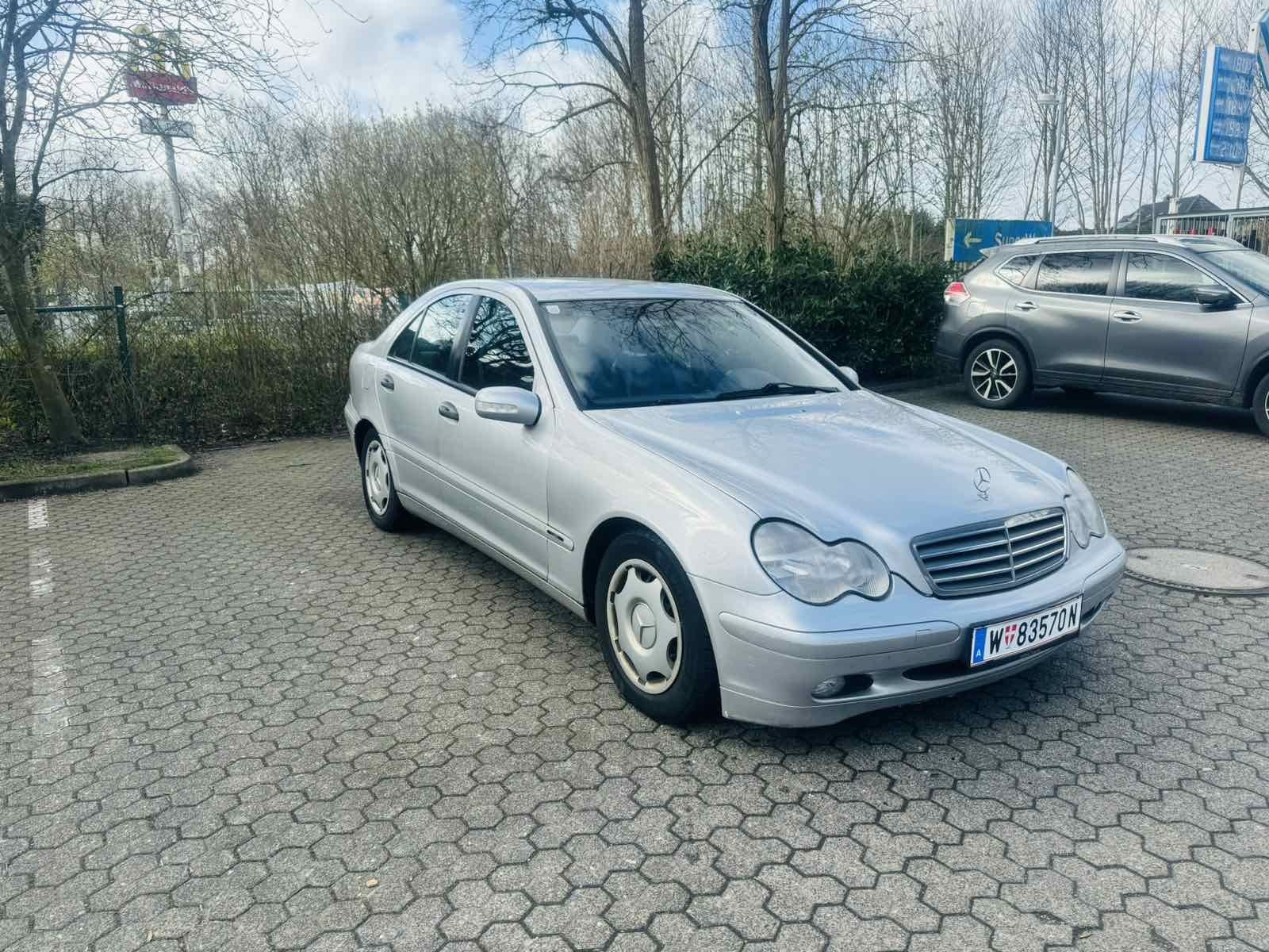 Mersedes Bens C- class 2.2 Пригнане з Австрії