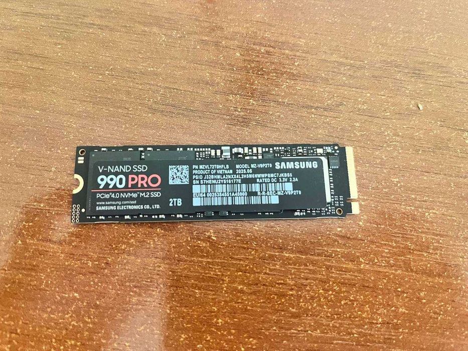 Samsung 990 PRO NVMe M.2 SSD 2TB