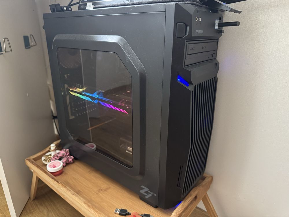 Komputer i Samsung G9 240hz  49’ i7 7700 3.60 GHz 16 Gb RTX 3060 SSD