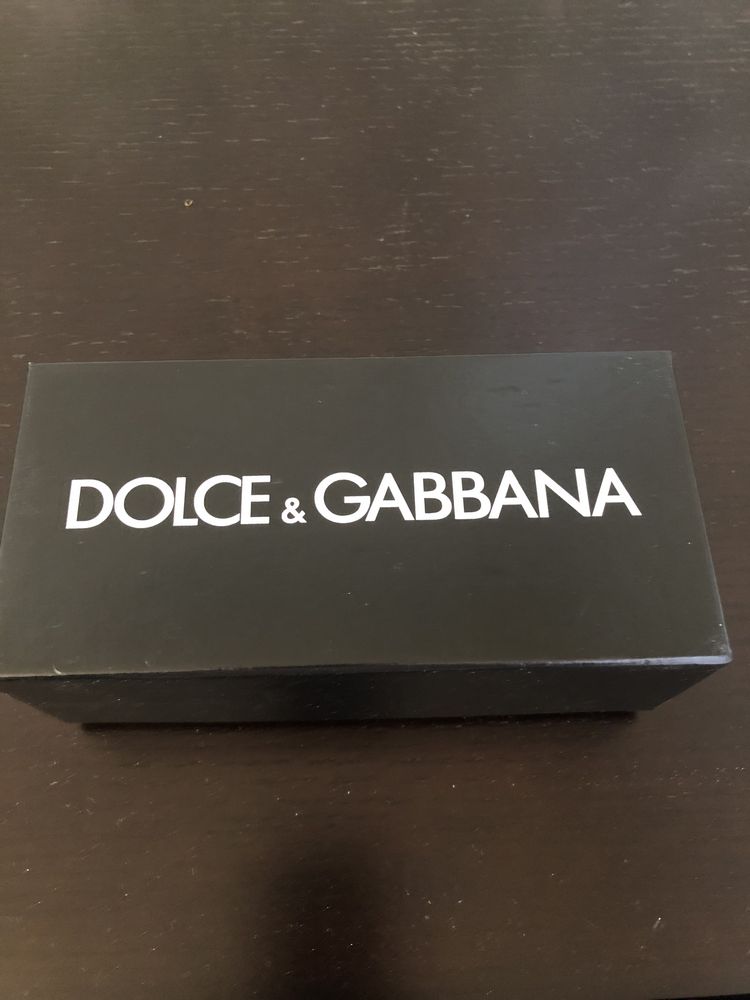 Продам жіночі сонцезахисні окуляри Dolce&Gabbana