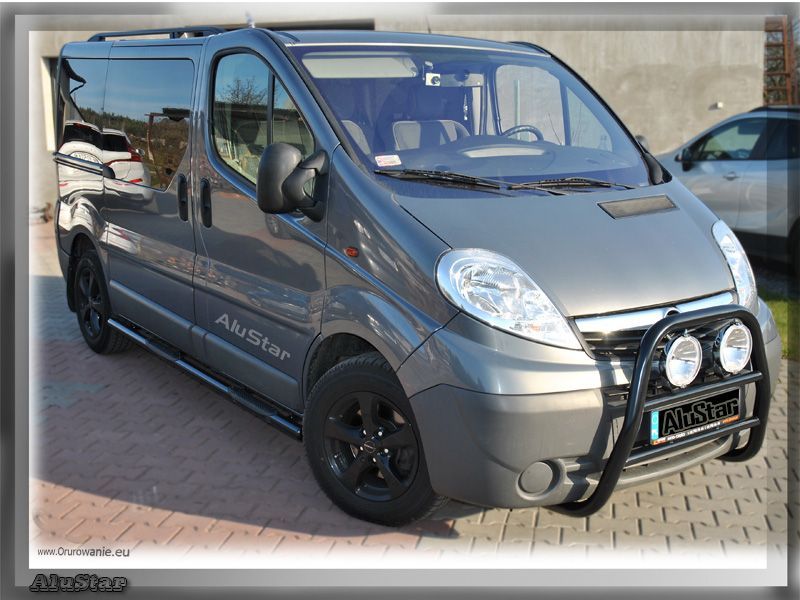 Trafic Vivaro Orurowanie Podesty