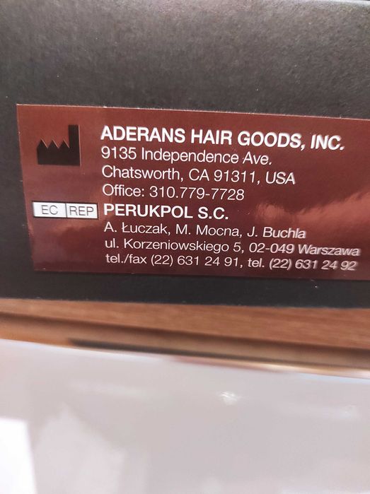 Peruka syntetyczna blond REVLON Wigs