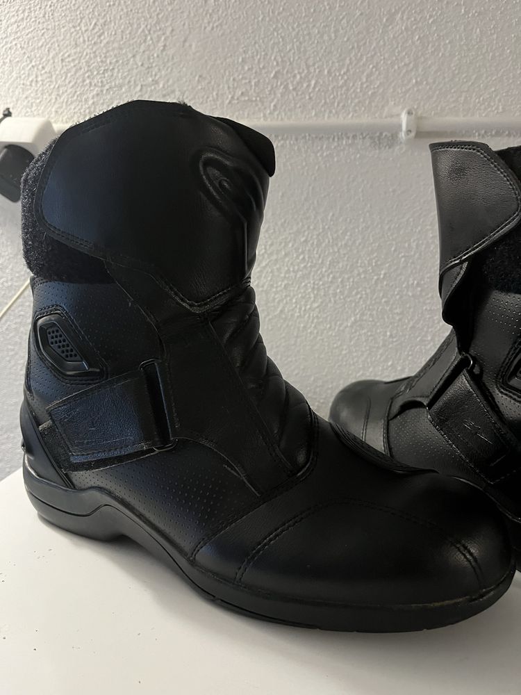 Bota alpinestar número 43