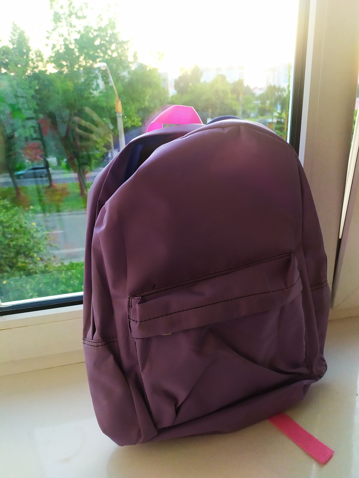 Шкільний портфель для дівчинки фіолетовий