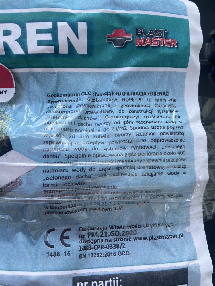 Folia kubełkowa GREENFOL DREN taśma butylowa 20 m2 do zielonych dachów