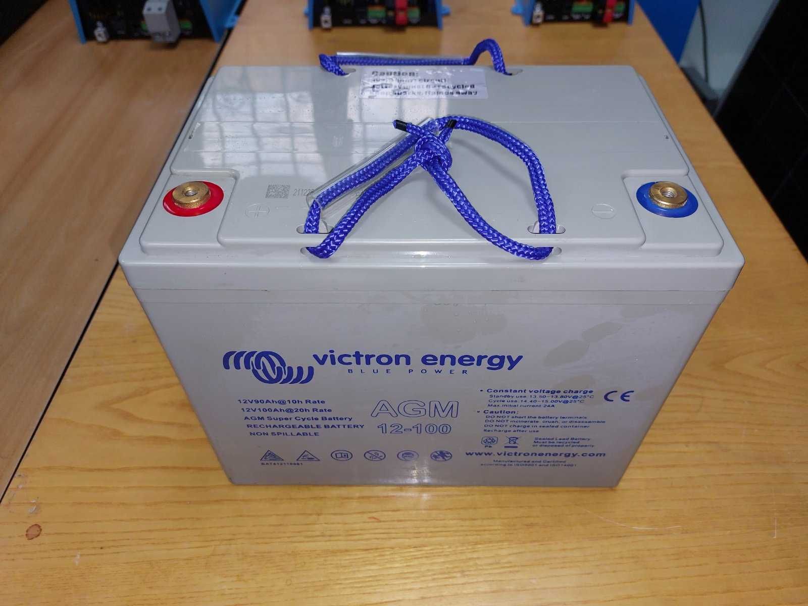 Акумуляторна батарея Victron Energy 12V/100Ah AGM Super Cycle Batt.