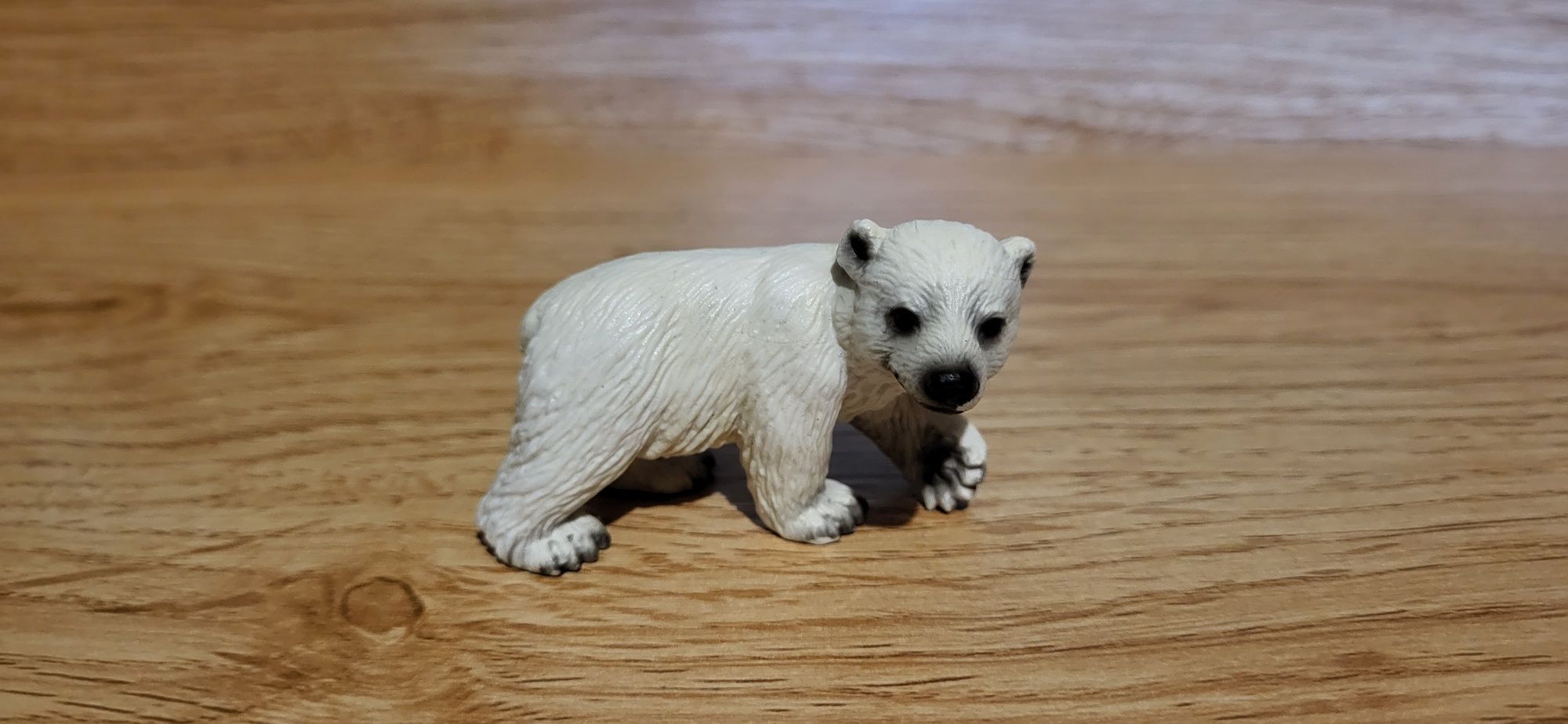 Schleich młody niedźwiedź polarny figurki model wycofany z 2005 r.