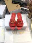 Klapki firmy Dior