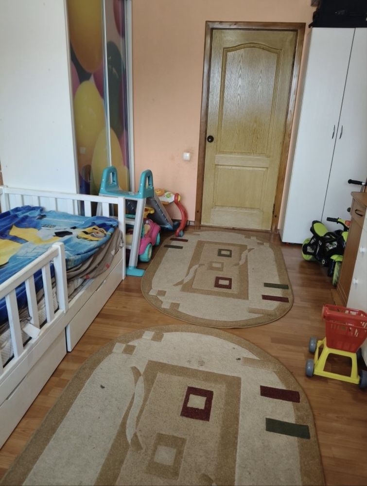 Срочно продам 3-х комнатную квартиру студию Р-н Новые Черемушки