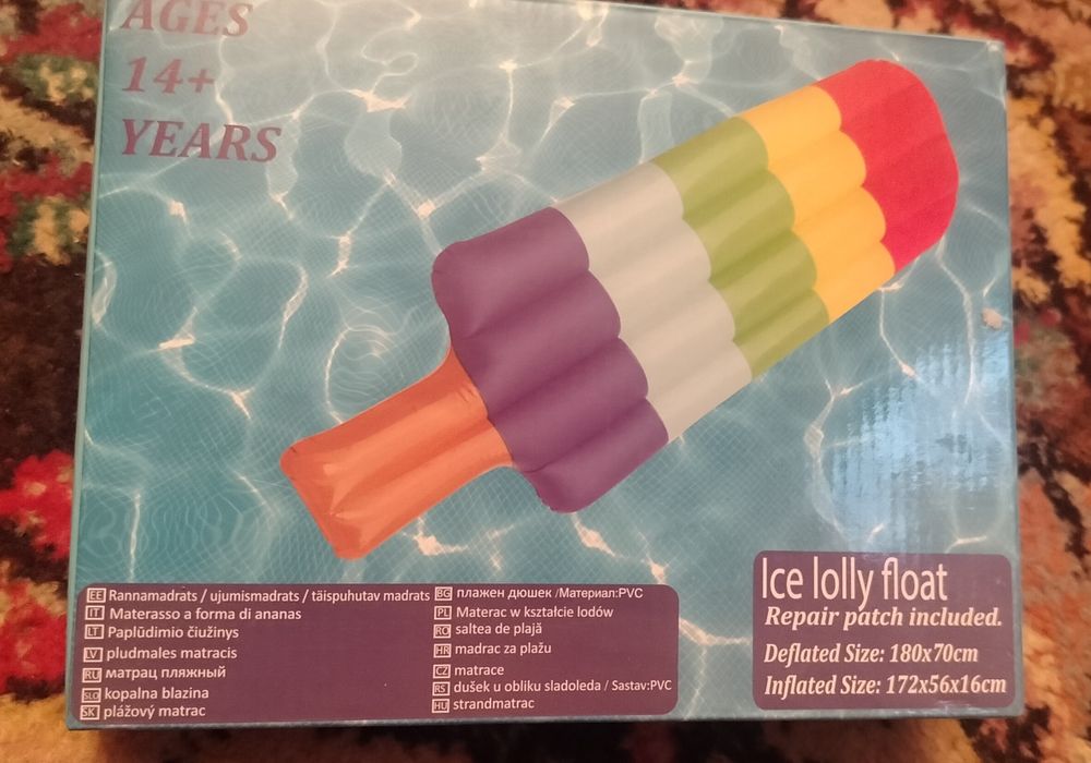 Materac  w kształcie loda