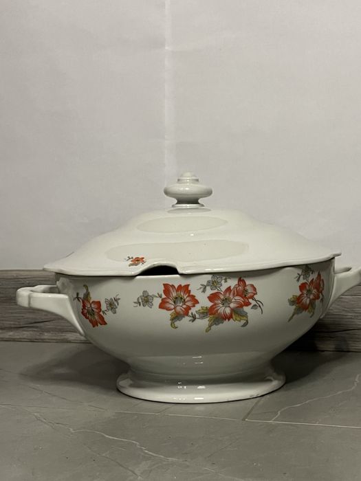 Zestaw porcelany KPM Made in Poland – waza i półmisek