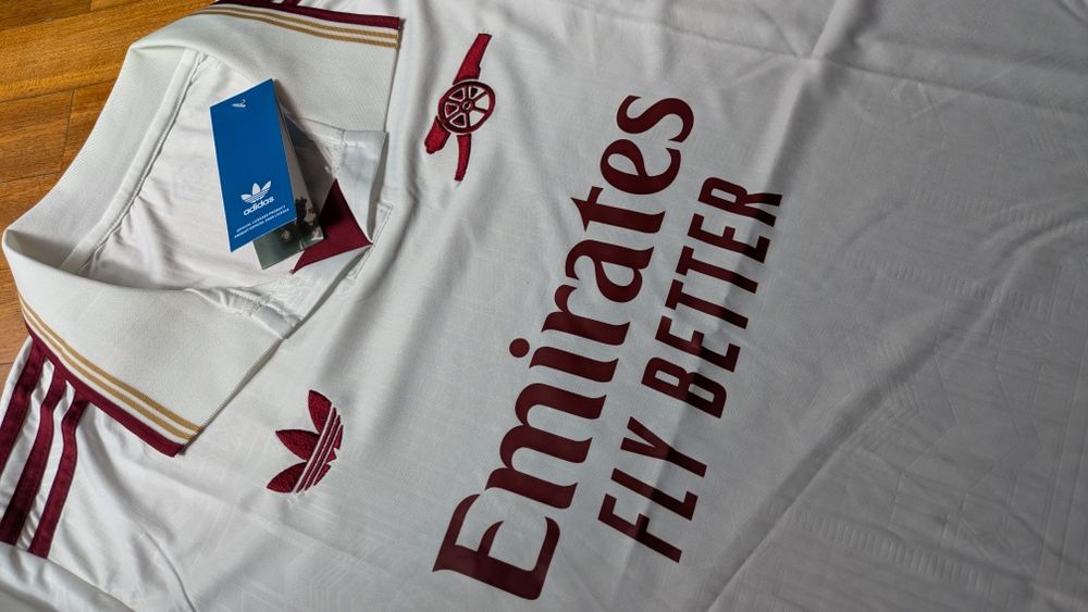 Camisola Arsenal terceiro equipamento