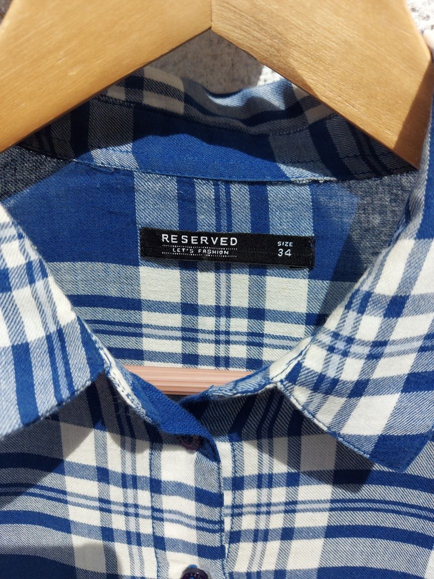 Długa koszula w kratę Reserved z rozcięciami rozmiar XS