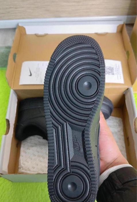 Airforce preto na caixa