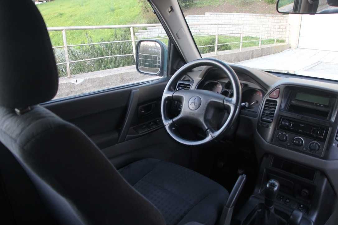 Mitsubishi Pajero 3.2 DI-D GLS ABS+TA Lg