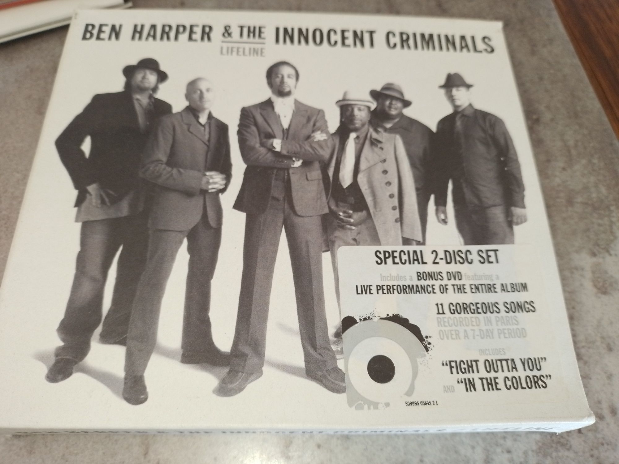 Vendo BEN HARPER & THE INOCENT CRIMINAlS 2cds+Dvd