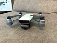 Dron DJI spark fly more combo 3 baterie