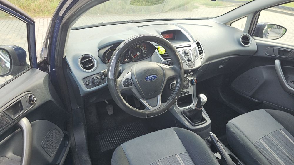 Ford Fiesta Mk7 2010r 1.2 b 85KM STAN IDEALNY zamiana