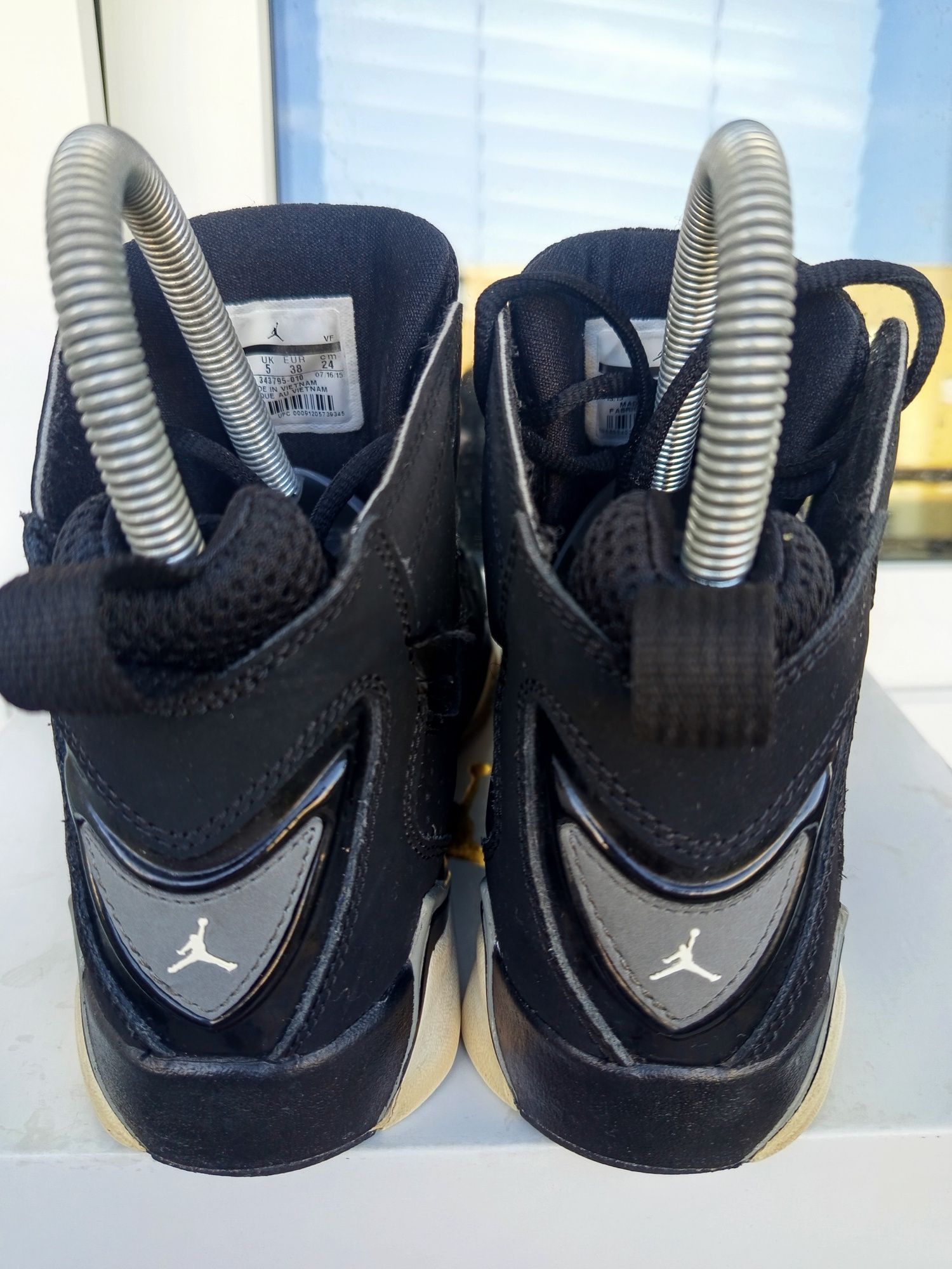 Air Jordan True Flight