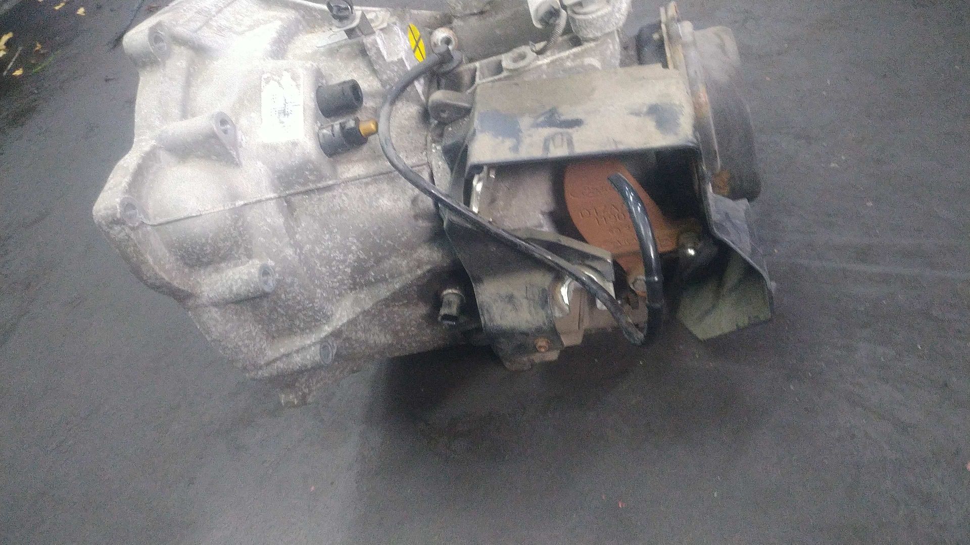 / Focus MK3 skrzynia biegów 1.6 16v DV6R-7002-ABB