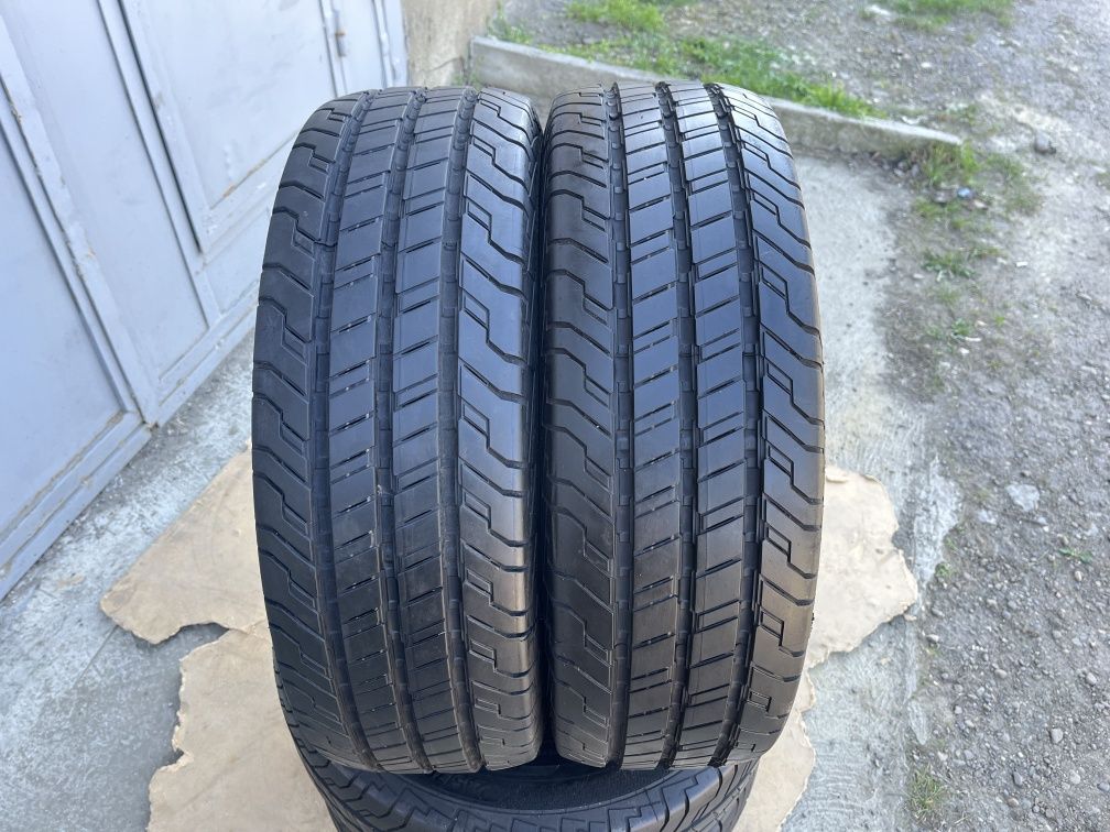 Резина Шини як Нові 22 рік 225. 215/70/15C R15 Cоntinental 4 шт.