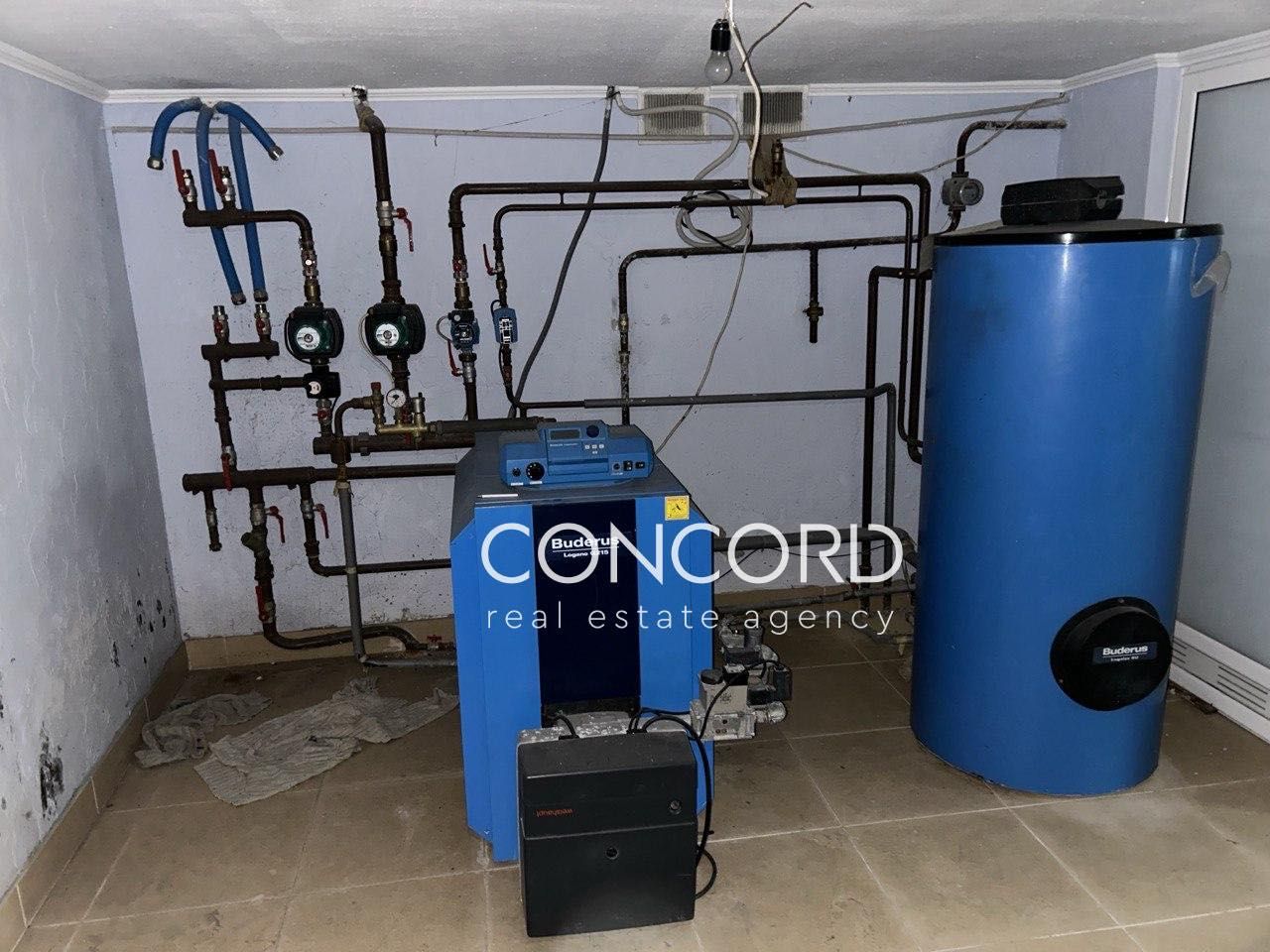Без комісії! Продам будинок! Село Хлепча, Ватутіна вул., 26. ГАЗ!