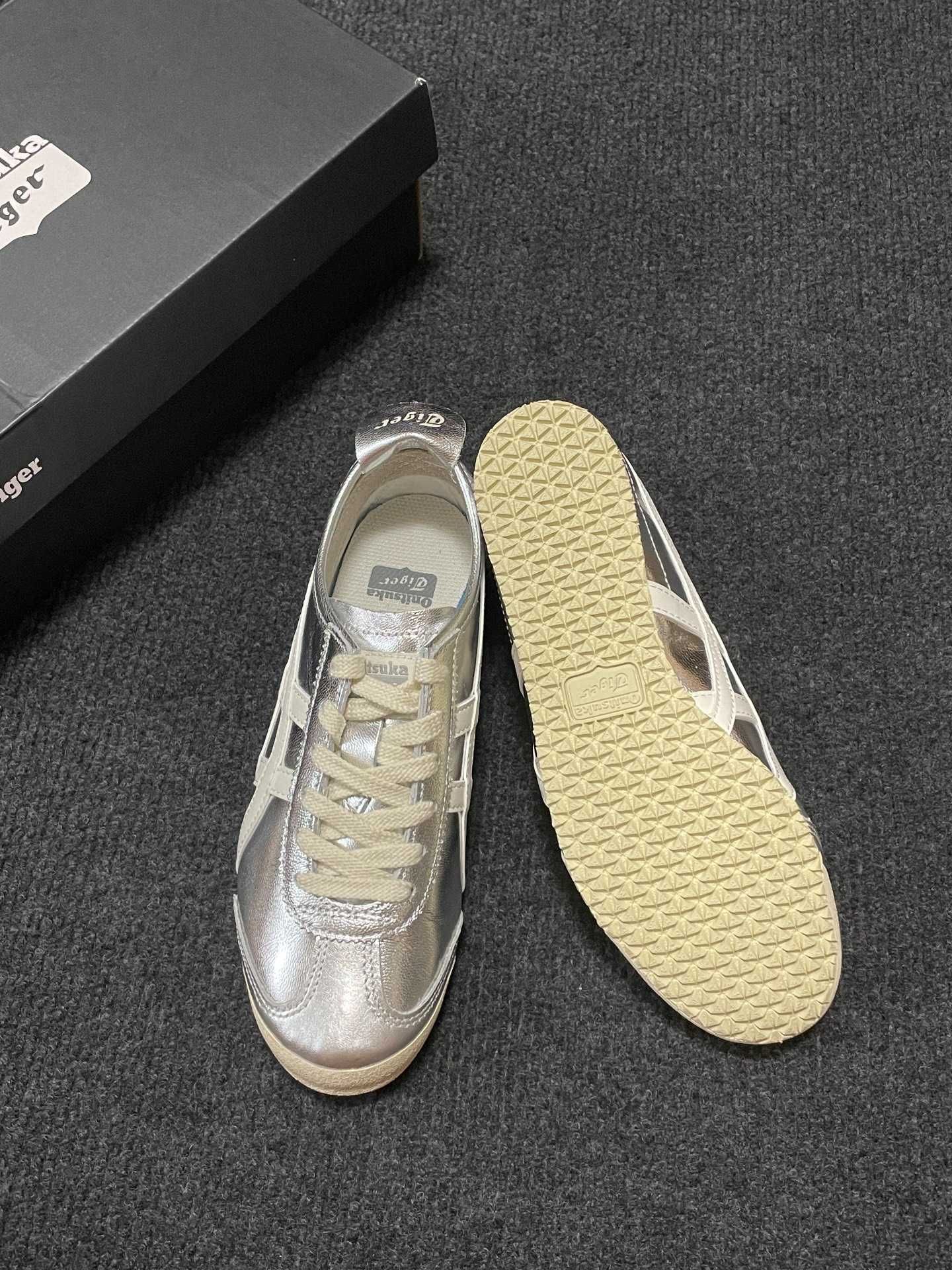 Nowe*Onitsuka_Tiger_Mexico66_Silver_Off_White*UnisexTrampk.37