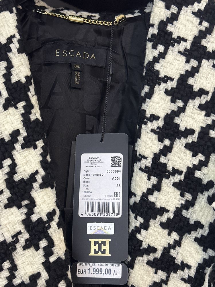 Casaco size 38 Escada modelo 2020 novo