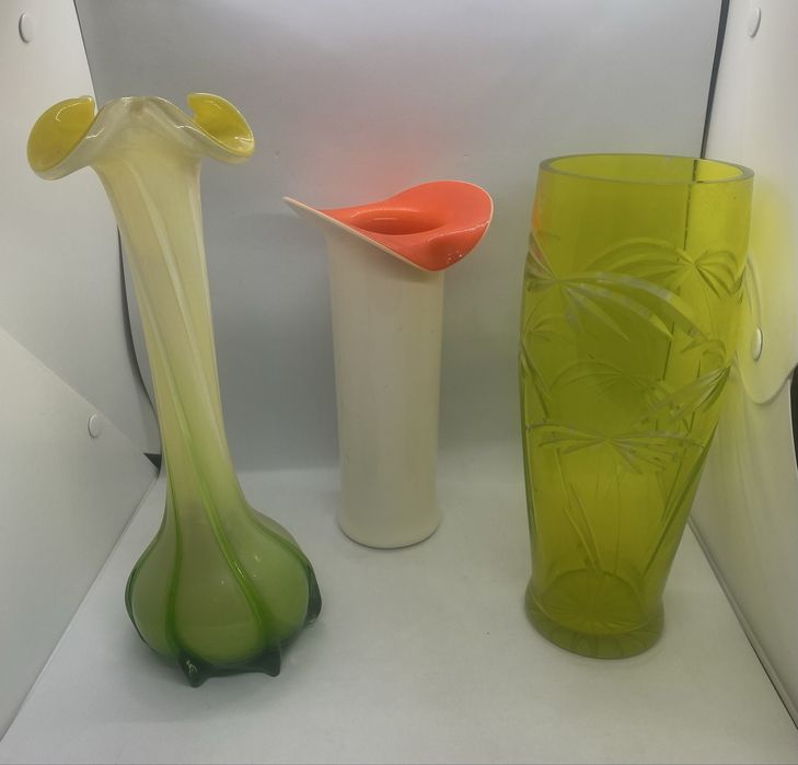 Ваза, цветное стекло, винтаж Европа