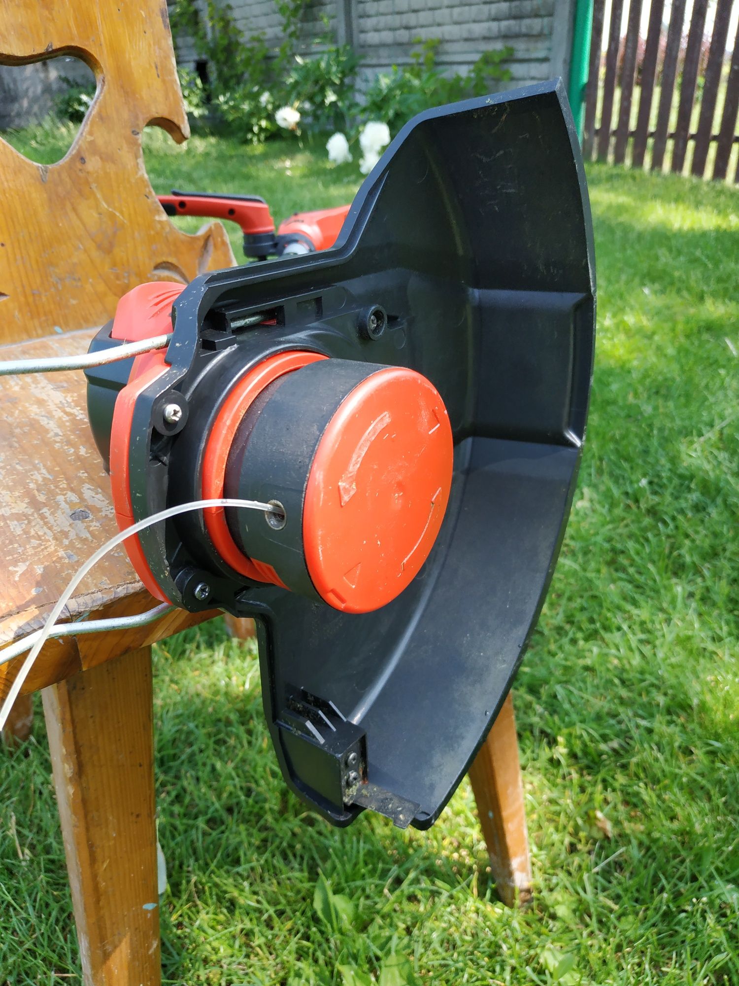 Podkaszarka Einhell 18/28 akumulatorowa