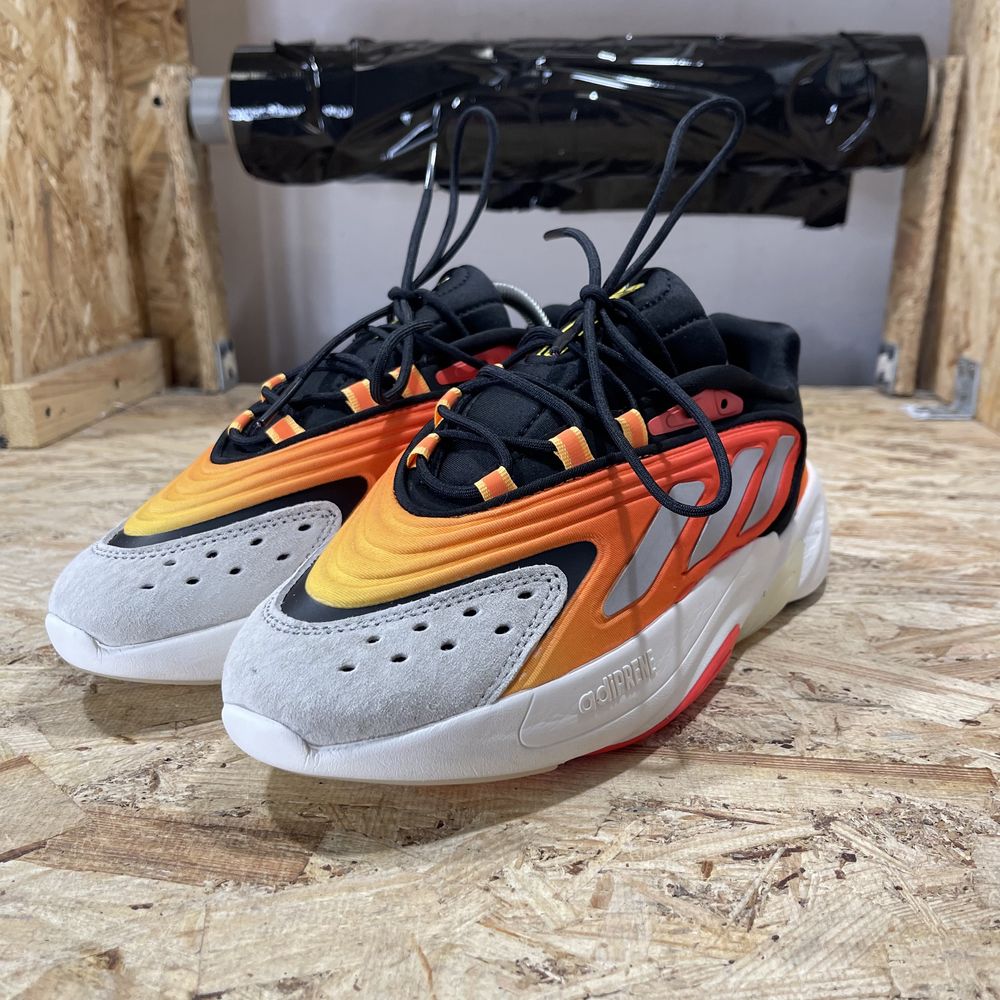 Чоловічі кросівки Adidas Ozelia Orange