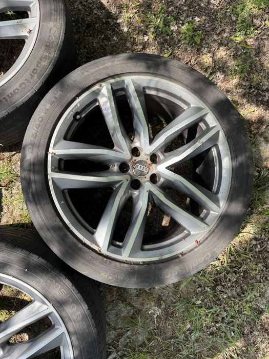 Koła felgi Audi Q7 Sline 285/40R21