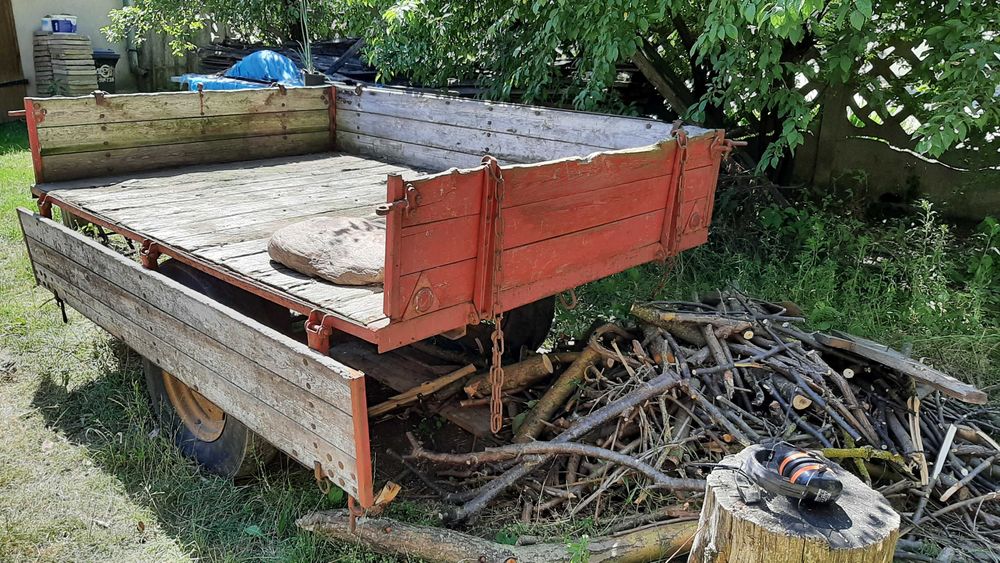 Zabytkowa przyczepa do ciągnika Ursus P308, Rocznik 1959