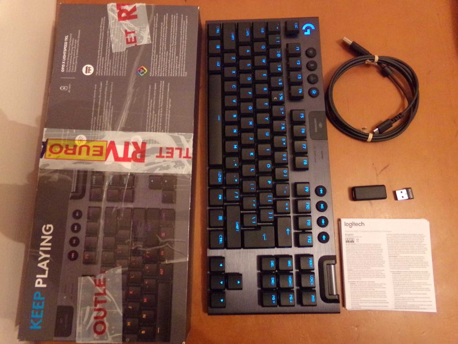 Logitech G915 X Lightspeed TKL Tactile  Gwarancja 24 m-ce.
