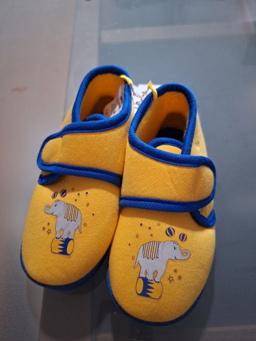 Pantufas  criança Novas