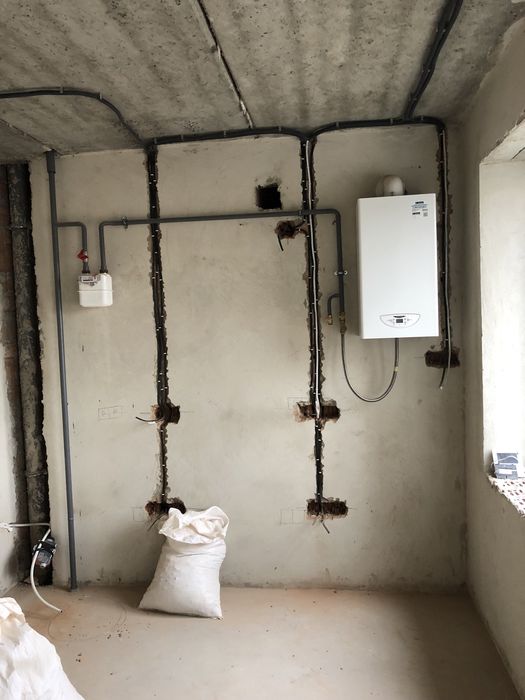 Повний комплект ремонтних робіт.